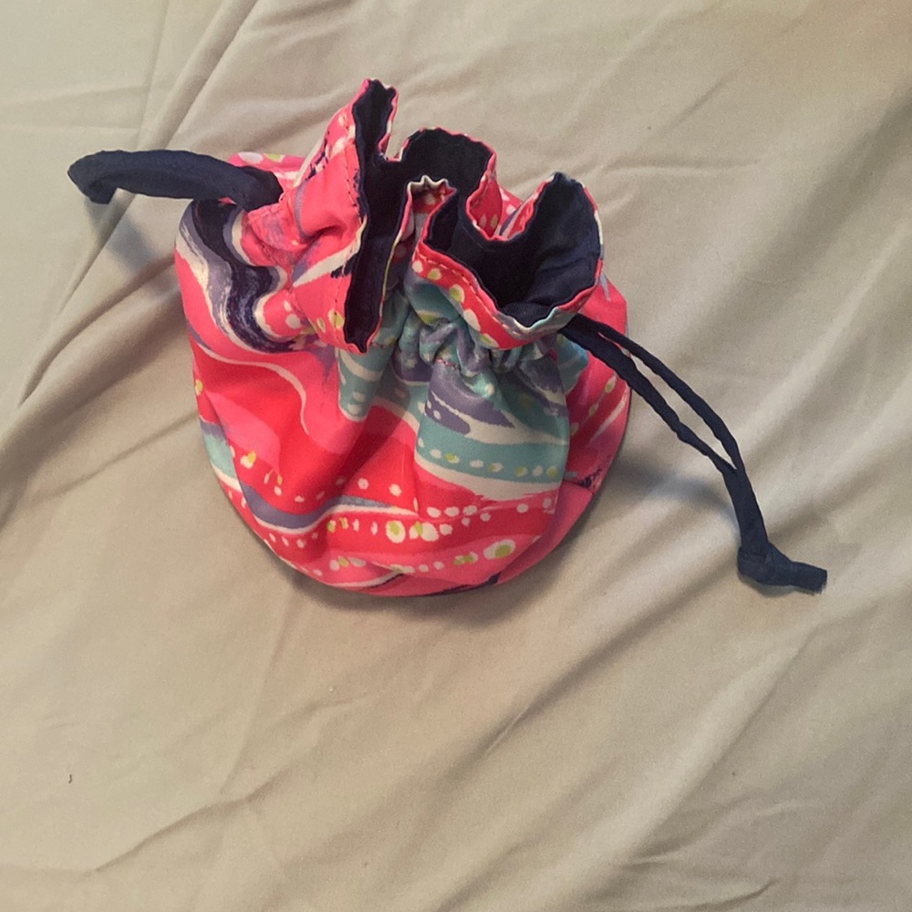 Illy p travel toiletries/cosmetic bag